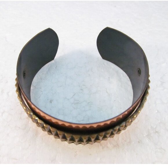 Vintage Southwestern Genuine Copper Cuff Bracelet with Textured Design - Picture 12 of 14